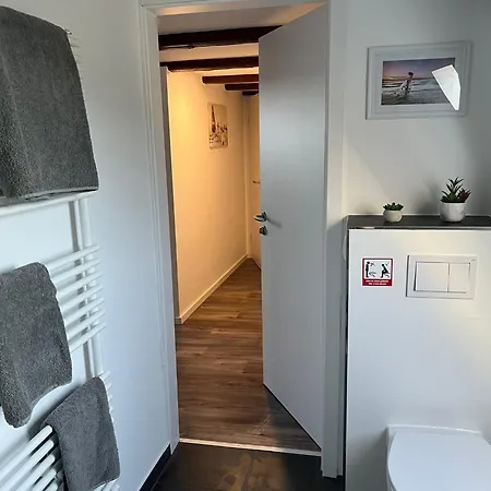 Seyfarthrooms - 4 - 110qm, Ueber 2 Etagen, Zentral Gelegen *